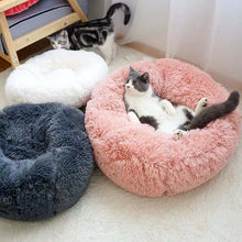 Load image into Gallery viewer, Paradise for Pets - Fluffy Cat Bed
